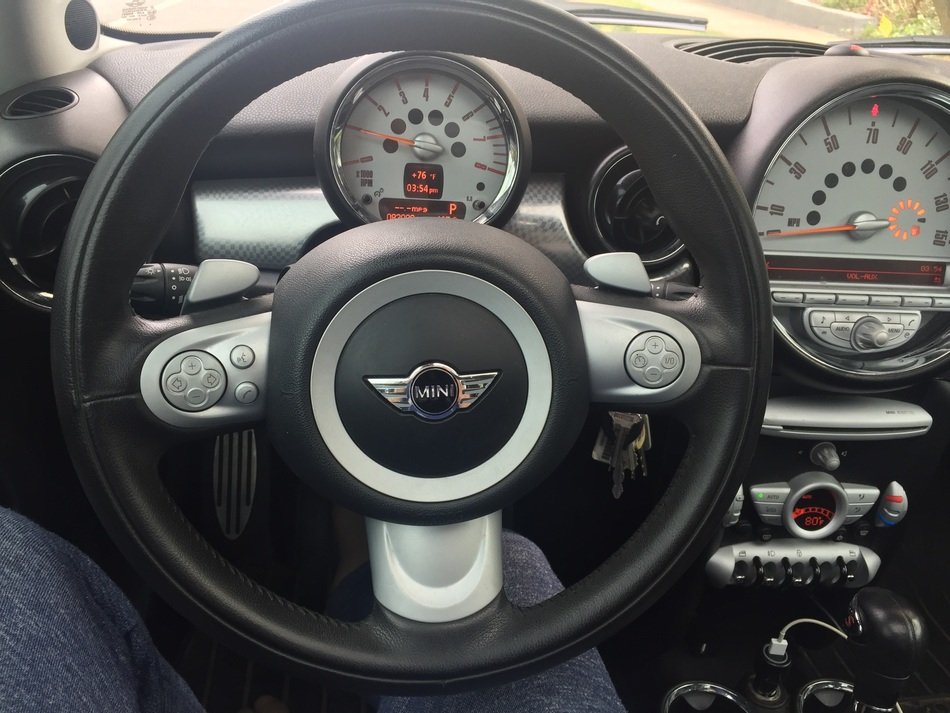 steering wheel of a mini cooper