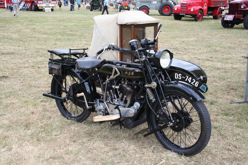 Motorcycle With Side