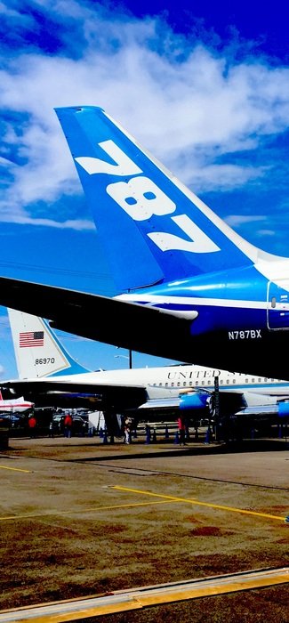 picture of the boeing aircraft