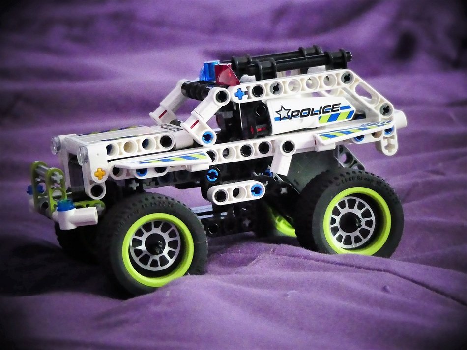 separate block toy car