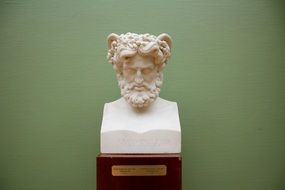 bust in the Russian Museum