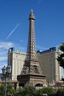 eiffel tower near casino in las vegas