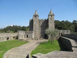 Santa Maria da Feira castle