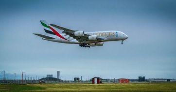 ,airbus emirates landing