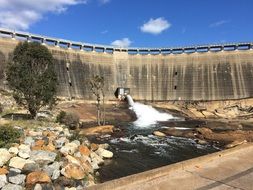 wonderful dam in Australia