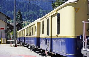 luxury train in switzerland