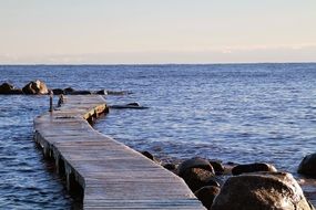 picture of the ocean shore
