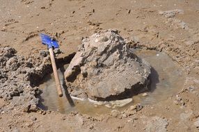 raw sand mountain and beach paddle