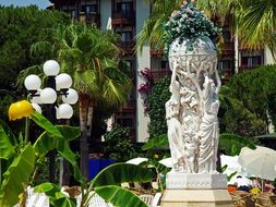 Picture of the ceramic Statue