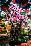 flower tree in las vegas hotel