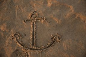 drawing anchors in the sand