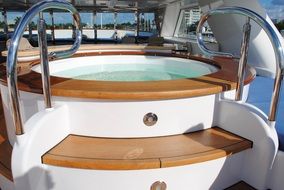 Jacuzzi on sundeck