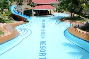 delightful Resort laggoon Pool