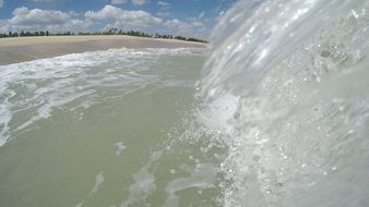 strikingly beautiful Wave