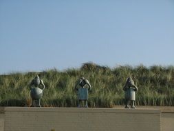 Holland Statue