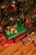 decoration of christmas presents