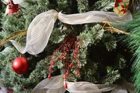 different types of decorations on the christmas tree