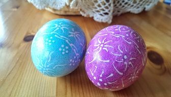 Blue and purple easter eggs