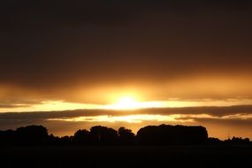 setting sun at dusk