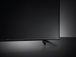 LG Electronics 49UF7600 49-Inch 4K Ultra HD Smart LED TV (2015 Model) N4