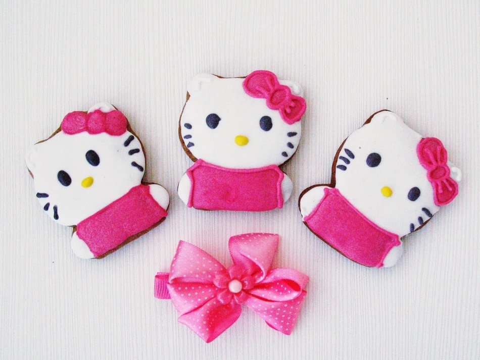 gingerbread in the design of the animal