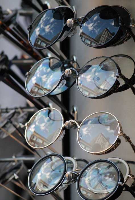 strikingly beautiful Eyewear