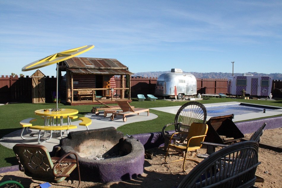 Hicksville Trailer Palace