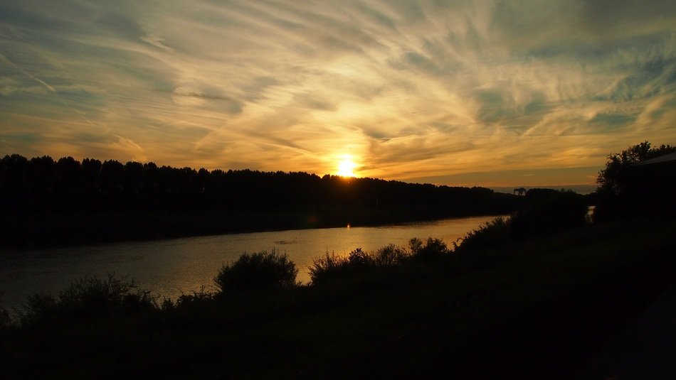 Maas Venlo River