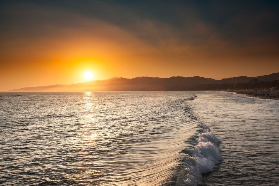 Sunset on Santa Monica in summer