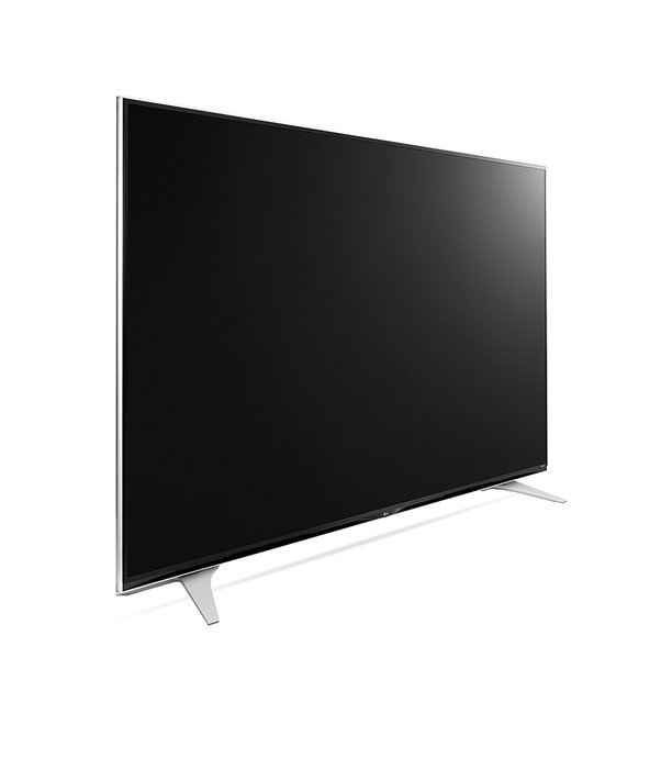 LG Electronics 65UF7700 65-Inch 4K Ultra HD Smart LED TV (2015 Model) N8