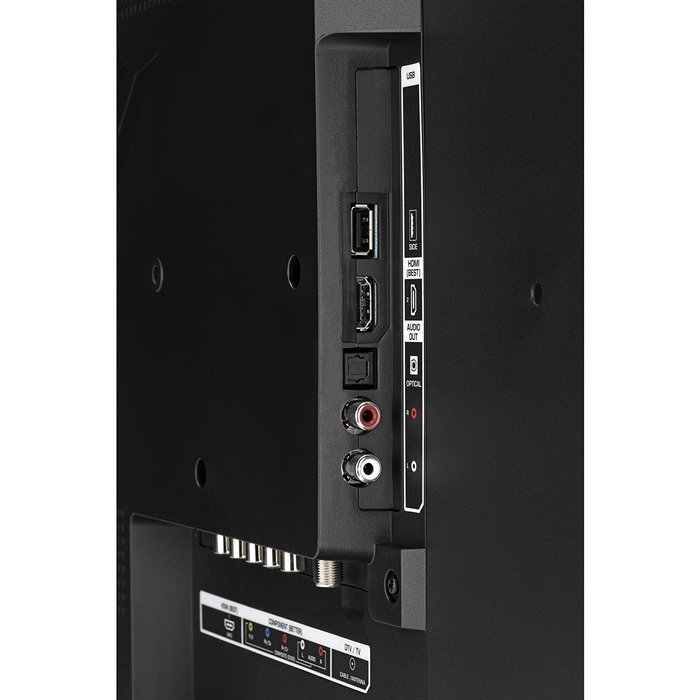 slots and sockets of VIZIO E320-B0E 32-Inch LED TV