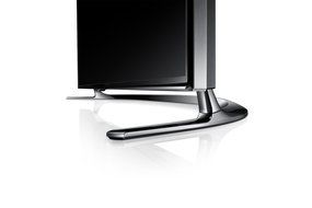 Samsung UN55F8000 55-Inch 1080p 240Hz 3D Ultra Slim Smart LED HDTV (2013 Model) N5