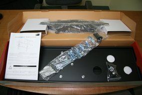 Swivel, Tilt, Extending HDTV LCD Plasma Wall Bracket for 32", 36", 40", 42", 46", 50", 52" (Free 6' HDMI Cable... N9