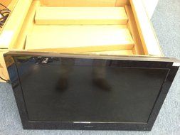 Insignia&trade; - 32" Class (31-1/2" Diag.) - LED - 720p - 60Hz - HDTV N3