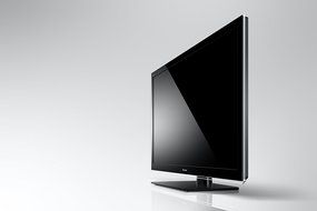 Panasonic VIERA TC-L47E50 47-Inch 1080p 120Hz Full HD IPS LED-LCD TV