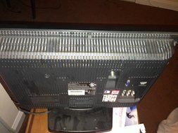 Emerson LC190EM1 19" Class LCD 720p 60Hz HDTV N2