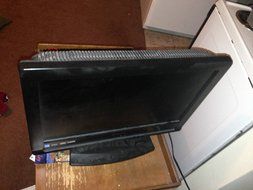 Emerson LC190EM1 19" Class LCD 720p 60Hz HDTV N3