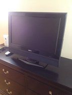 Insignia NS-L26Q-10A - 26" LCD TV - widescreen - 720p - HDTV N2