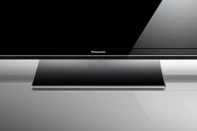Panasonic VIERA TC-P60GT50 60-Inch 1080p 600Hz Full HD 3D Plasma TV (2012 Model) N3