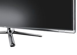Samsung UN55D7000 55-Inch 1080p 240 Hz 3D LED HDTV (Silver) [2011 MODEL] (2011 Model) N2