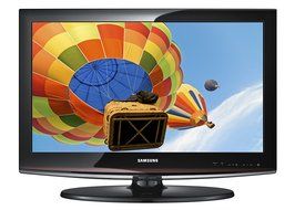 Samsung LN32C450 32-Inch 720p 60Hz LCD HDTV 2010 Black