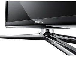 Samsung UN55C7000 55-Inch 1080p 240 Hz 3D LED HDTV (Black) (2010 Model) N7