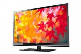 Toshiba 46SL417U 46-Inch 1080p 120 Hz LED-LCD HDTV with Net TV, Black (2011 Model) N7