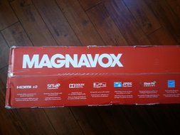 Magnavox 32ME303V LED HDTV, 32", 720p, Black N4