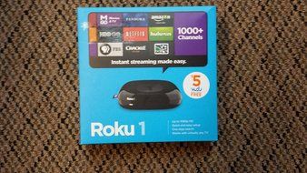 Roku 1 Streaming Player (Black) (Roku 2710RW) Special VUDU Edition with $5 VUDU credit