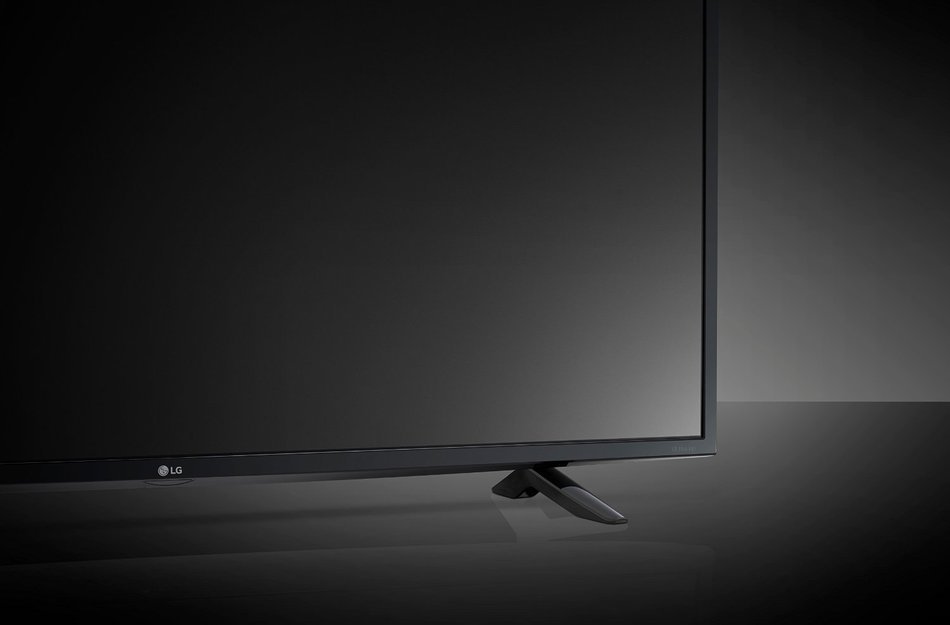 LG Electronics 43UF6400 43-Inch 4K Ultra HD Smart LED TV (2015 Model) N4