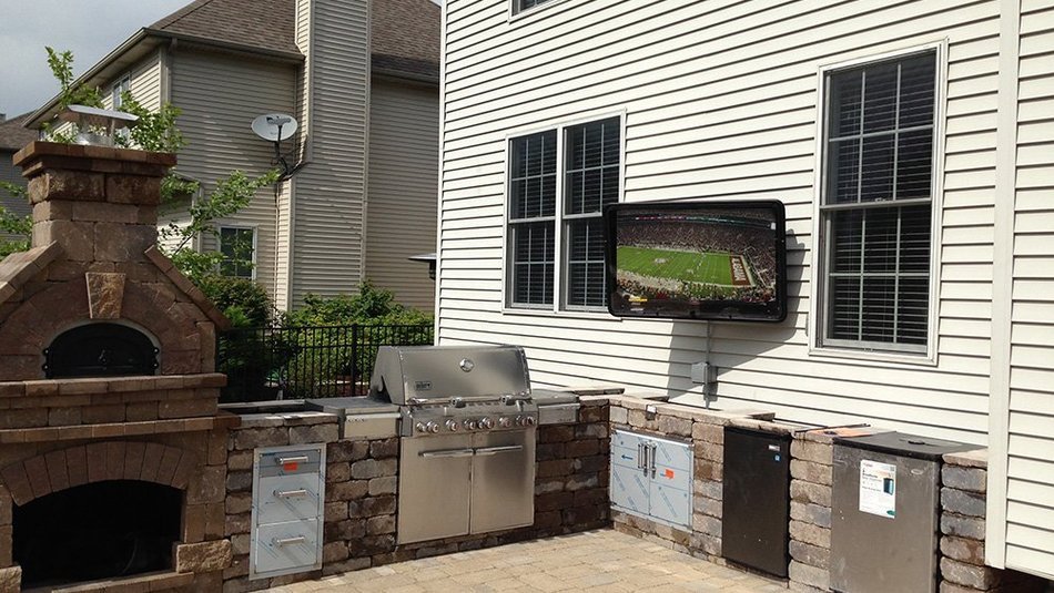 The TV Shield 30-40 Weatherproof Enclosure N2
