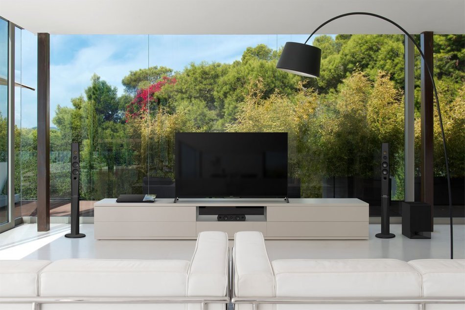 Sony XBR70X850B 70-Inch 4K Ultra HD 120Hz 3D Smart LED TV (2014 Model) N3