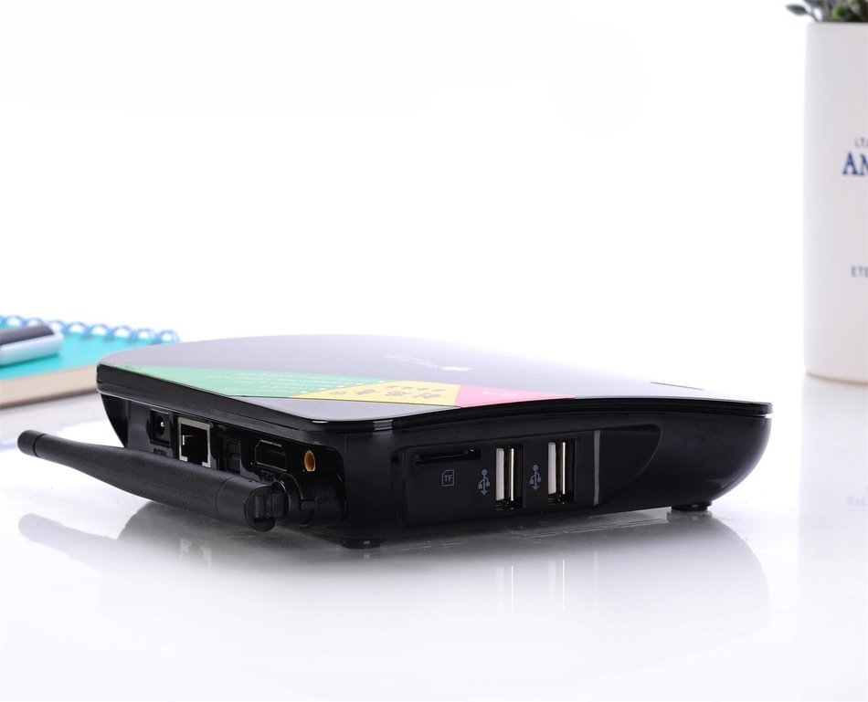 Voxlink Android 4.4.2 Quad Core XBMC TV Box HDMI HDD Player CS968 Mic RK3188 2G+8G with External Wifi Antenna... N2