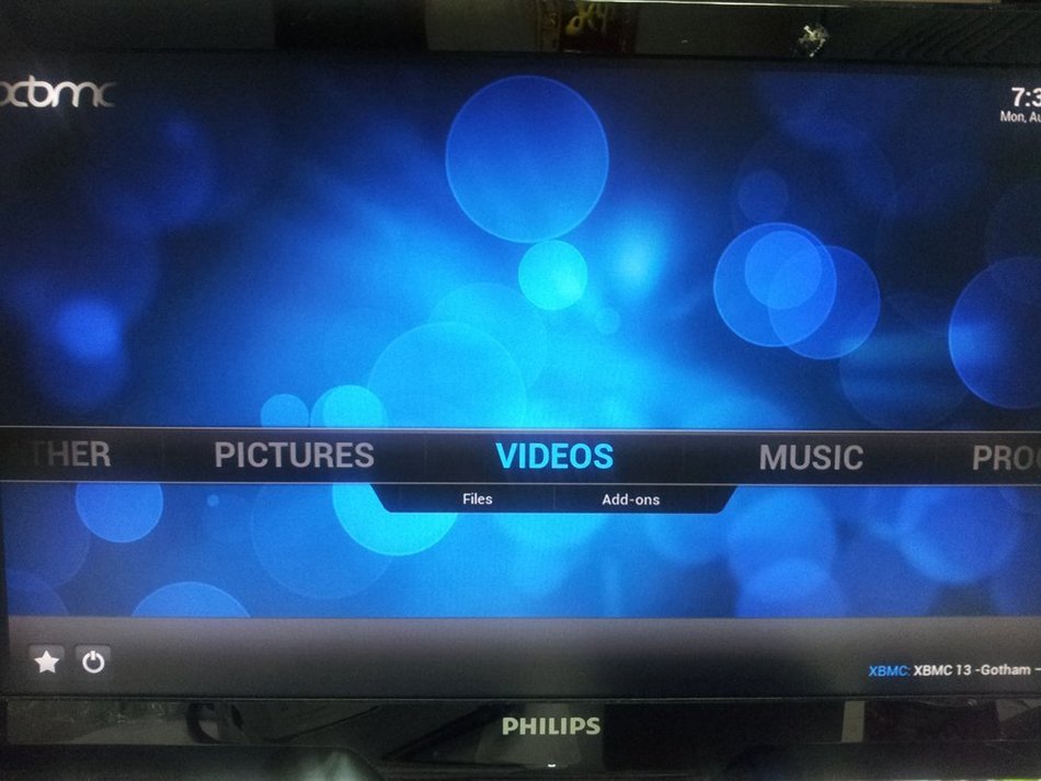 MELE A1000G Quad Core Smart TV Box (XBMC) N8